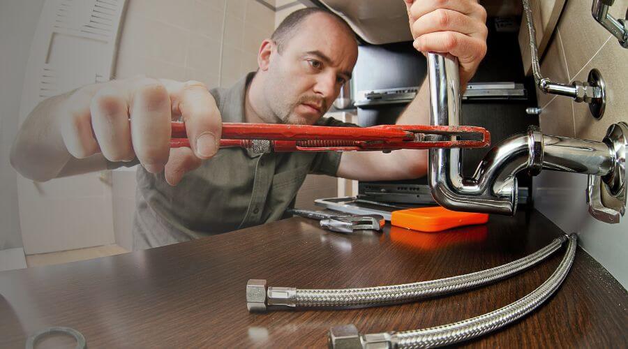 Expert burst pipe repair services in Memphis, NY
